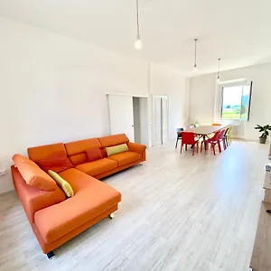 Bribano & Bike Sharing-workers And Tourists Hospitality Hostel